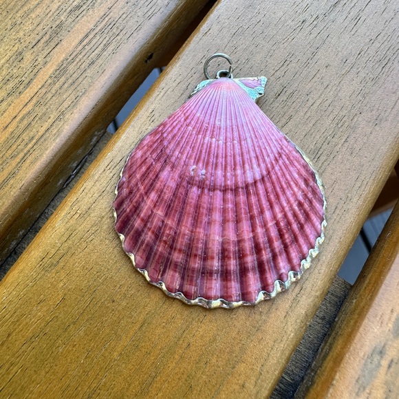 SOLD Shell & Wood Jewelry Lot - Picture 9 of 16